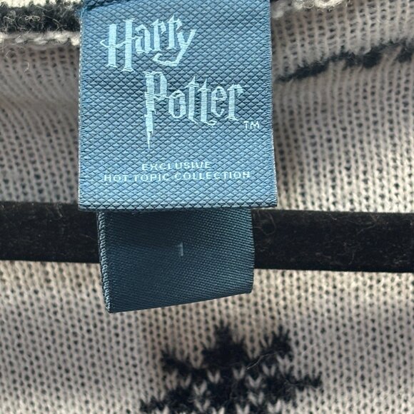 Harry Potter Black & White Symbols Hooded Cardigan - Picture 4 of 4